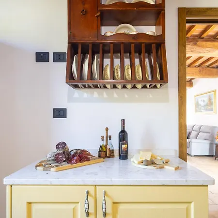 Villa Casale Pavone Volterra