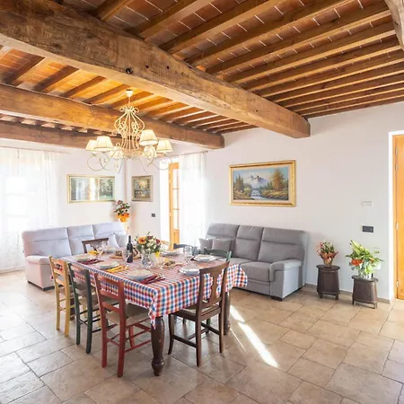 Casale Pavone By Vacavilla Villa *