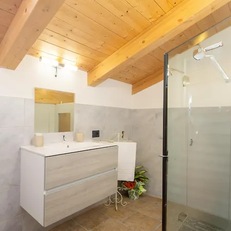Casale Pavone By Vacavilla * Volterra