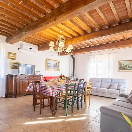 Casale Pavone By Vacavilla Volterra