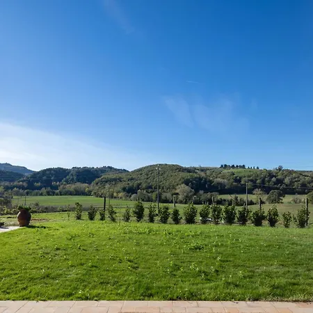 Casale Pavone Villa *