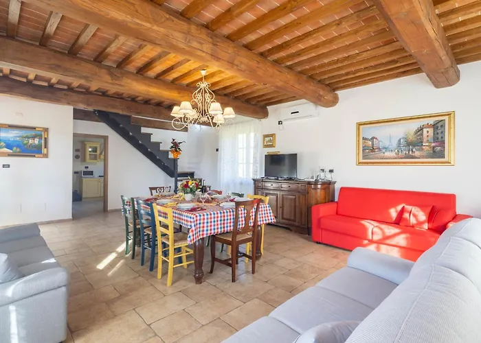 Casale Pavone By Vacavilla * Volterra